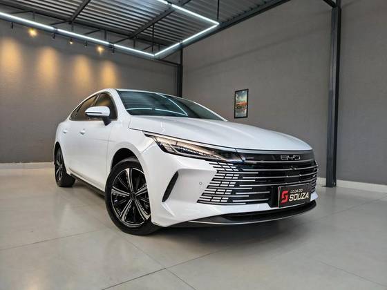 BYD KING 1.5 DM-I PHEV GL AUTOMÁTICO BYD KING 1.5 DM-I PHEV GL AUTOMÁTICO